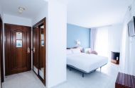 habitacion_matrimonio_hotel_plaza_sant_feliu_de_guixols